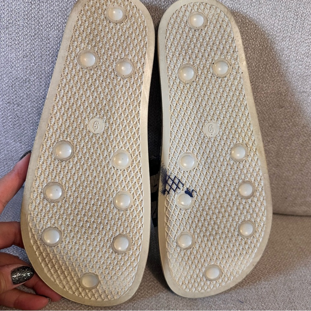 Adidas Adilette Tropical Black and White Polka Dot Slide Sandals FARM Collab - Picture 6 of 8